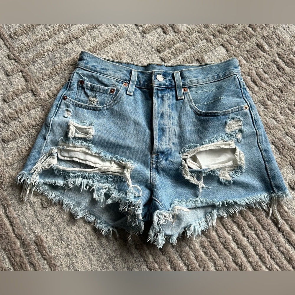 SOLD DO NOT BUYLevi’s Premium 501 short